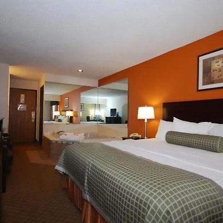 Baymont By Wyndham Delaware Otel Oda fotoğraf